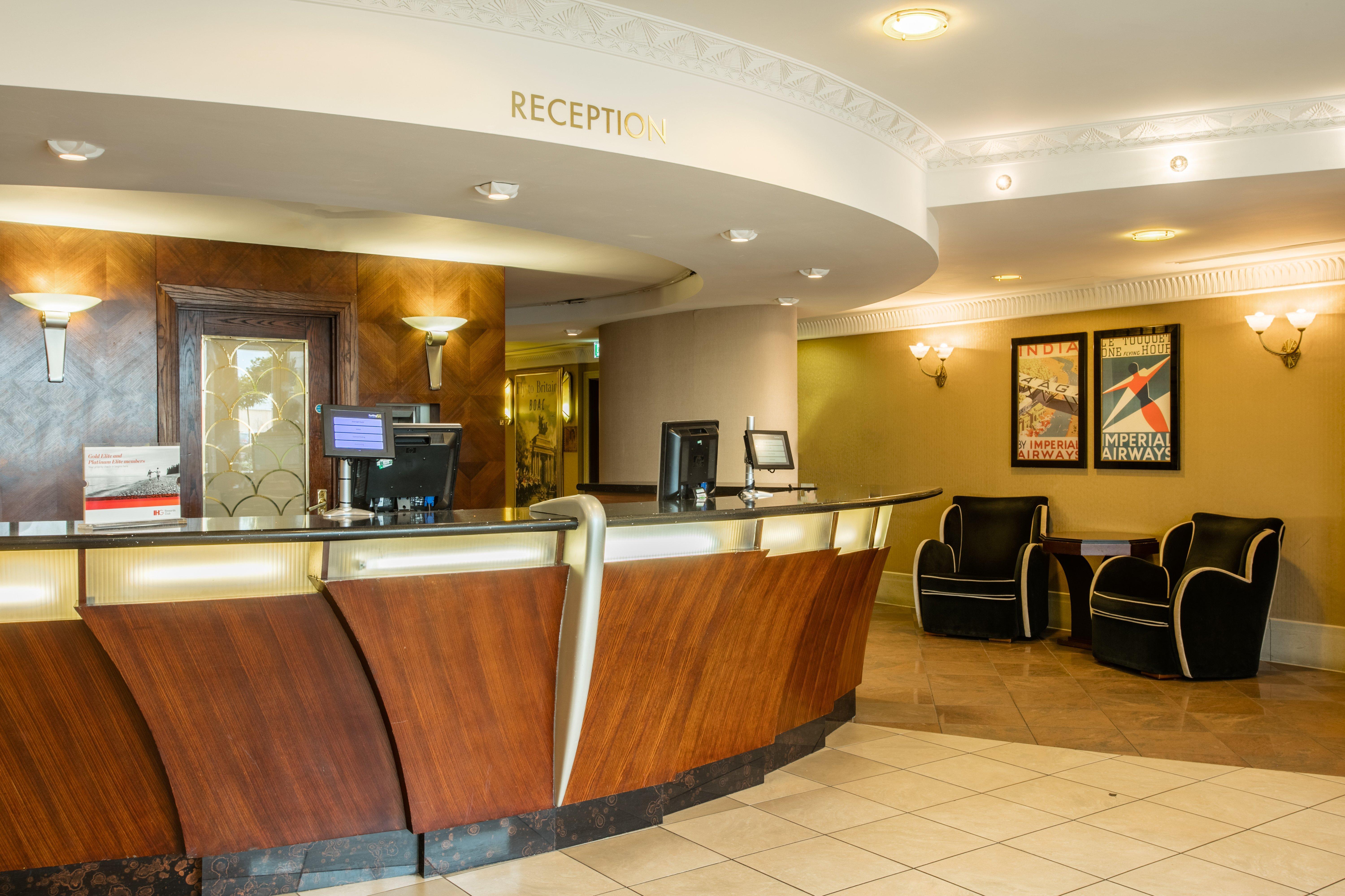 Crowne Plaza Liverpool - John Lennon Airport By Ihg Buitenkant foto